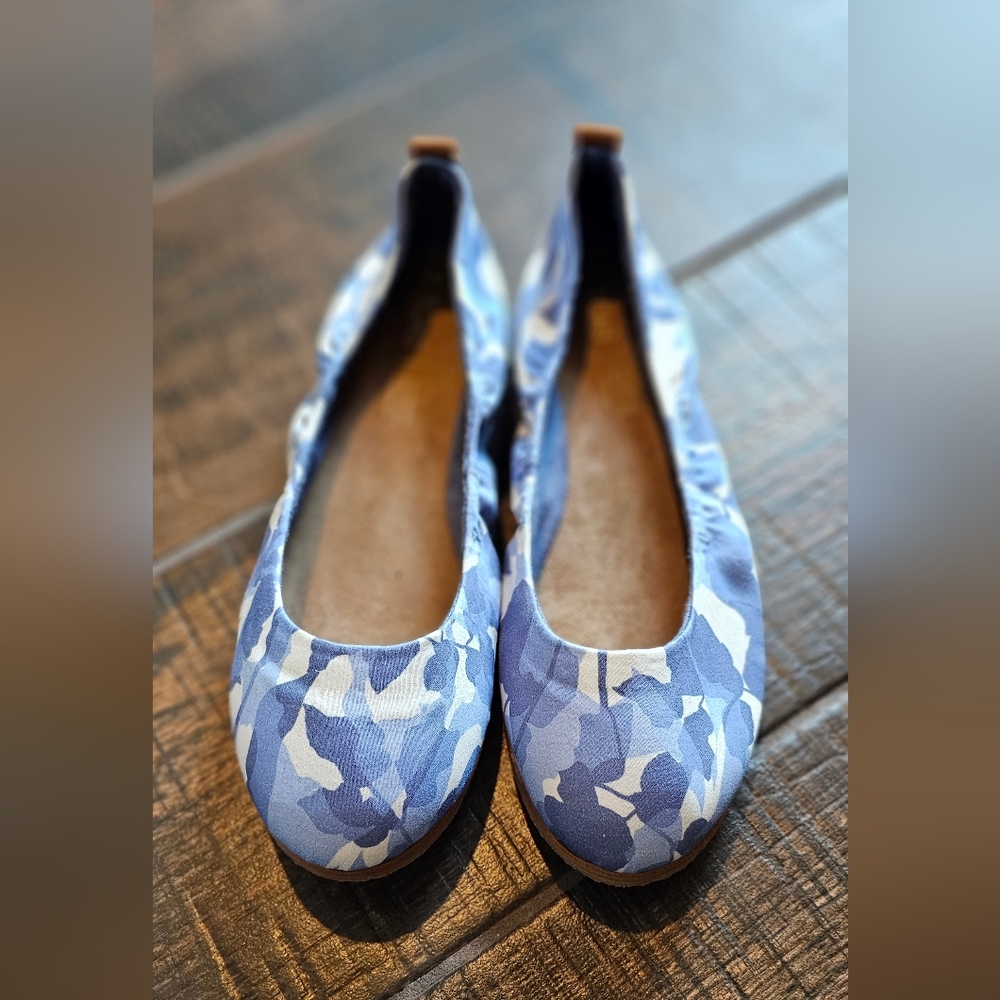 Tom's flats